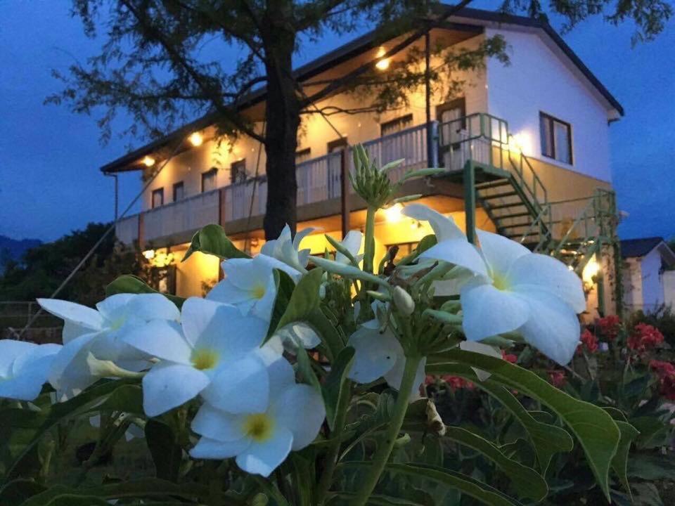 Ferienwohnung Lei Mi Er Hua Yuan Min Su Pinghe Exterior foto